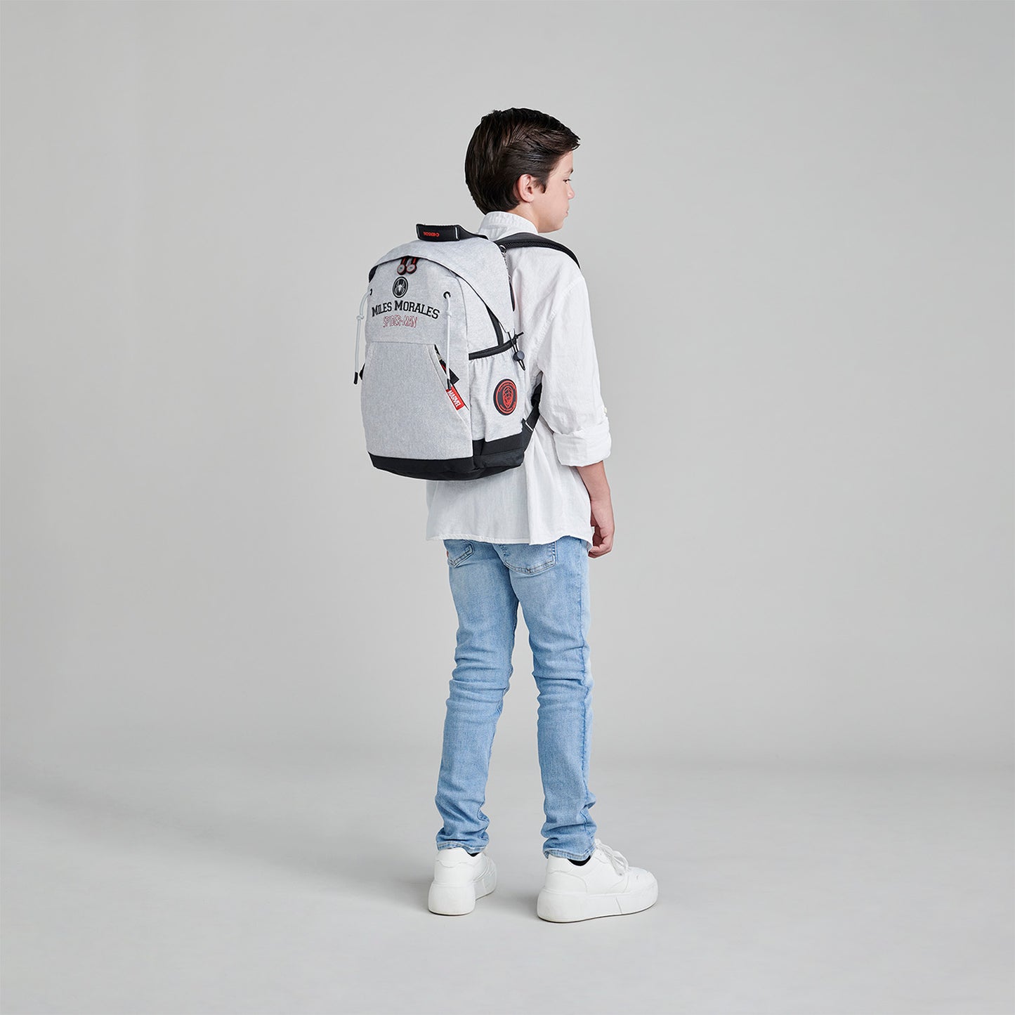 Mochila Miles Morales Gris Chenson Hood